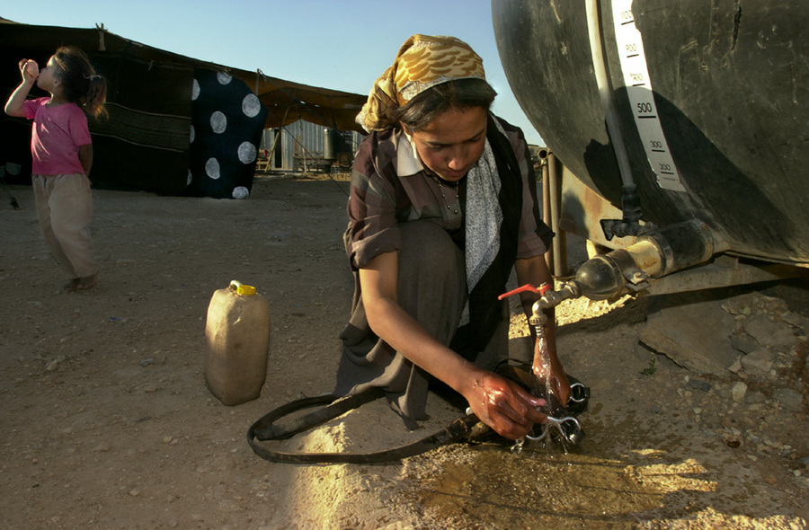  : Jahalin Bedouins : Sallie Dean Shatz