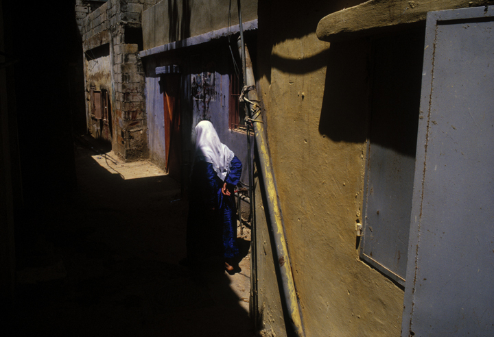  : Palestinian Refugees in Lebanon : Sallie Dean Shatz