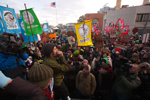 Power Shift 2009, Washington DC. Students from across the country assemble to march on and protest outside the coal fired power plant that supplied Capitol Hill with power. Activists were led by writer Wendell Berry, NASA scientist Jim Hansen, Terry Tempest Williams, writer/activist Bill McKibbben, actress Daryl Hannah and others in an act of civil disobedience, the 1st large scale action. : Tim DeChristopher : Sallie Dean Shatz