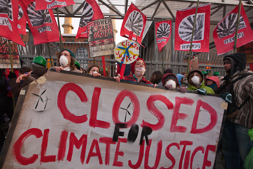 Power Shift 2009, Washington DC. Students from across the country assemble to march on and protest outside the coal fired power plant that supplied Capitol Hill with power. Activists were led by writer Wendell Berry, NASA scientist Jim Hansen, Terry Tempest Williams, writer/activist Bill McKibbben, actress Daryl Hannah and others in an act of civil disobedience, the 1st large scale action. : Tim DeChristopher : Sallie Dean Shatz